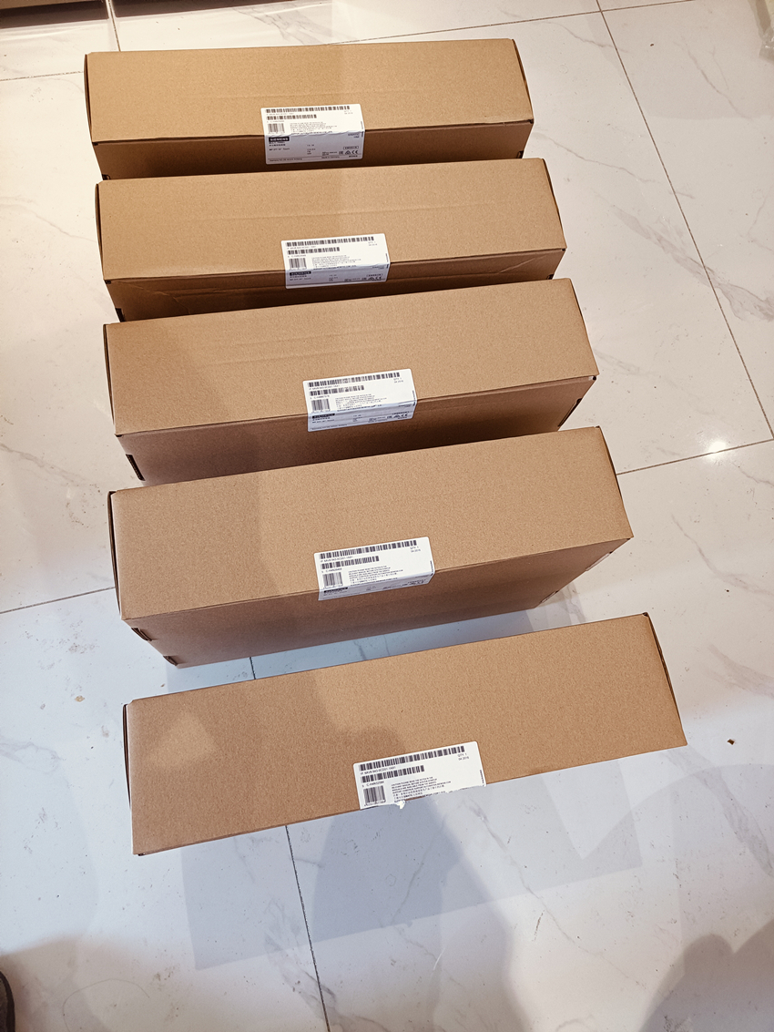 Siemens 6AV6643-0CD01-1AX0