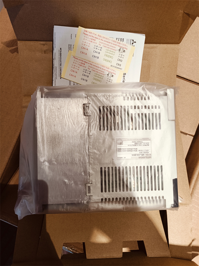 Mitsubishi MR-J2S-200A Mitsubishi MR-J2S-200A