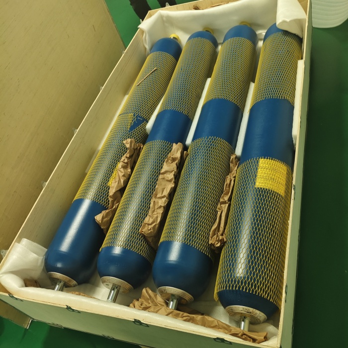 Parker Airbag type accumulator EHV50-330-90 11079401125